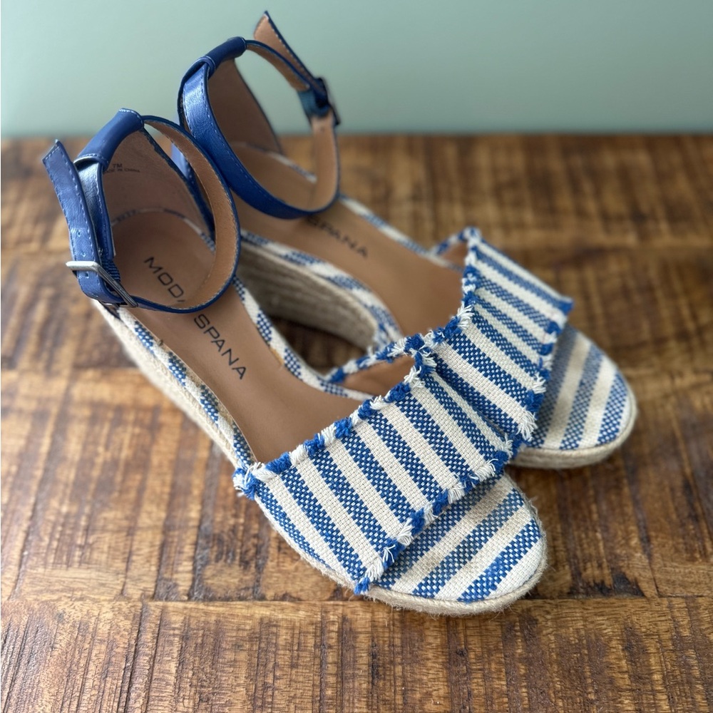 Moda Spana Navy and White Espadrille Sandals